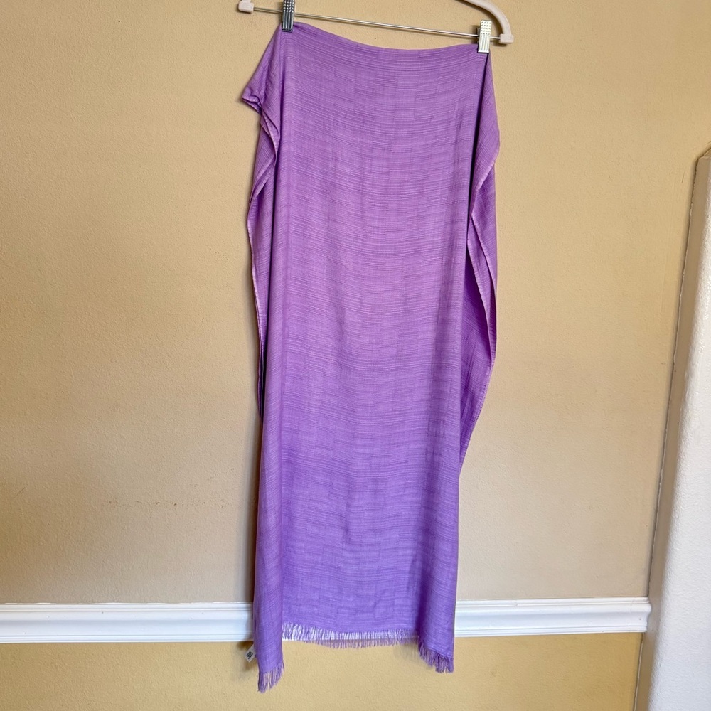 Ann Taylor LOFT Women Lavender Fringe Textured Ribbed Scarf 23"X80"~100% Rayon